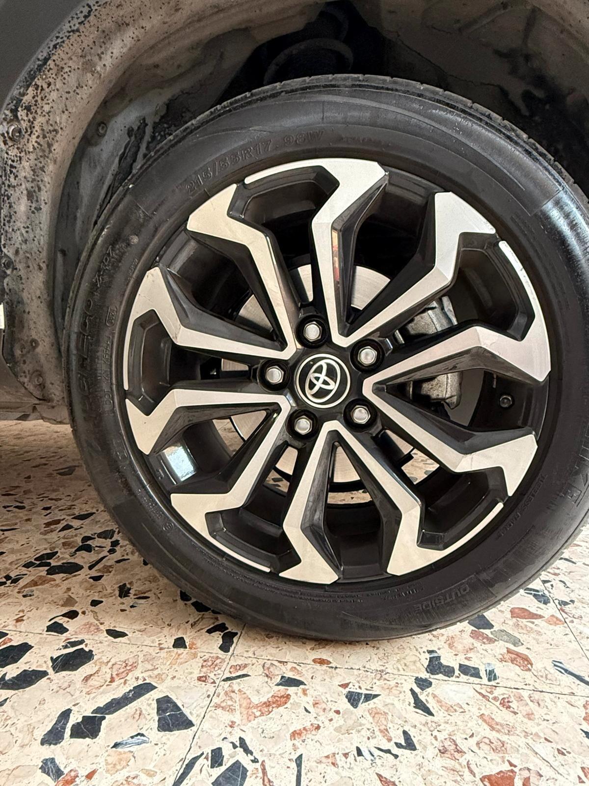 Toyota Yaris Cross 1.5 Hybrid 5p. E-CVT Trend