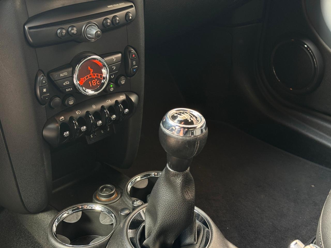 Mini Cooper SD Coupe 143 cv