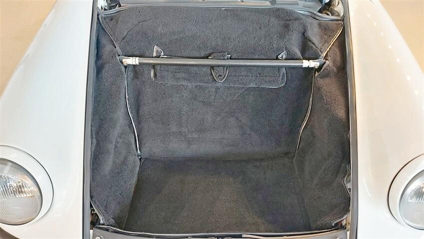 Porsche 911 Carrera 4 cat Targa