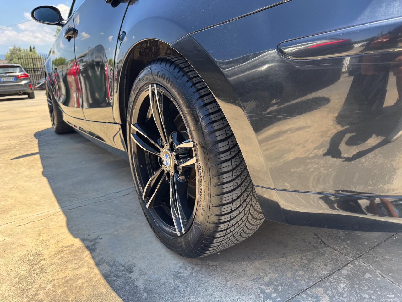 BMW 120d 177CV ATTIVA/NAVY/XENON/AUTOMATICO
