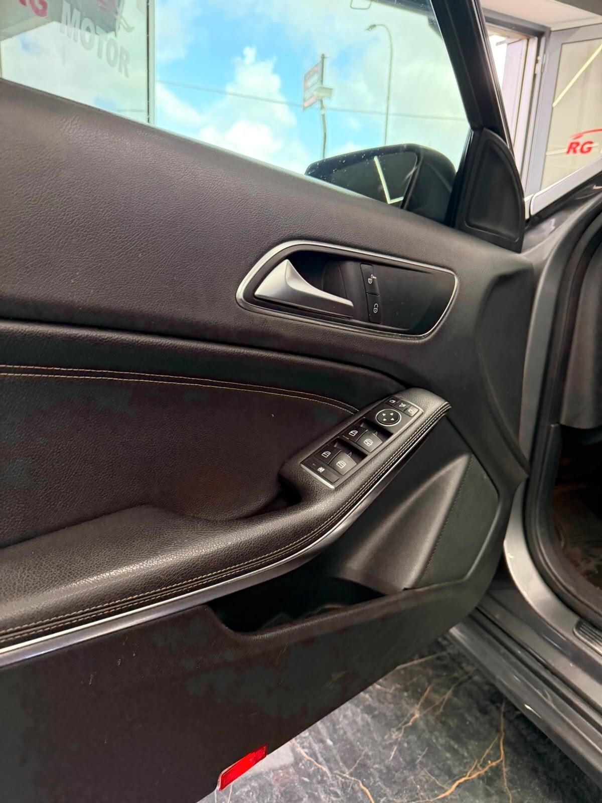 Mercedes-benz A 180 d Automatic Premium
