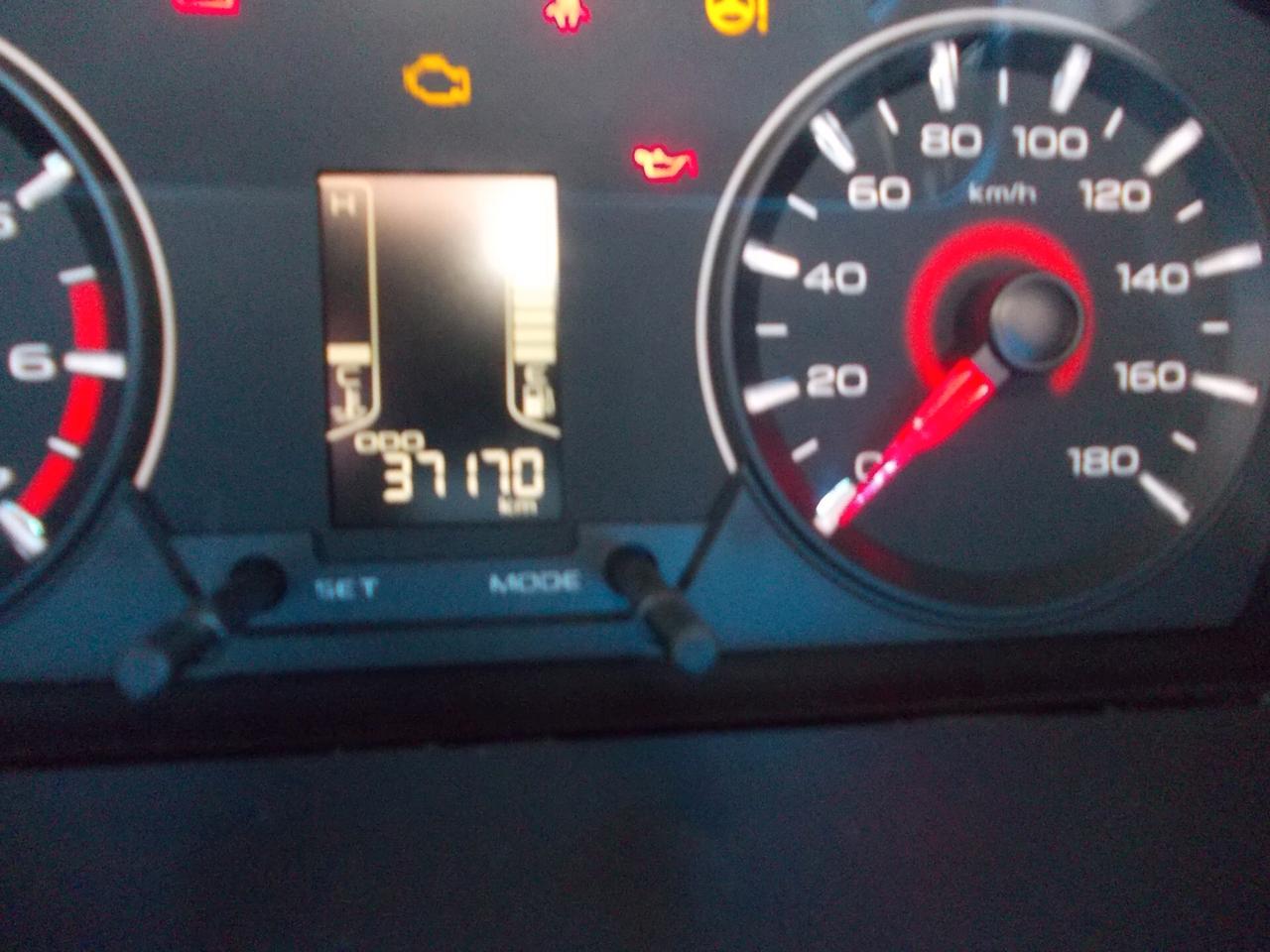 Mahindra KUV100 1.2 VVT K6+KM37170 SI NEOPATENTATI