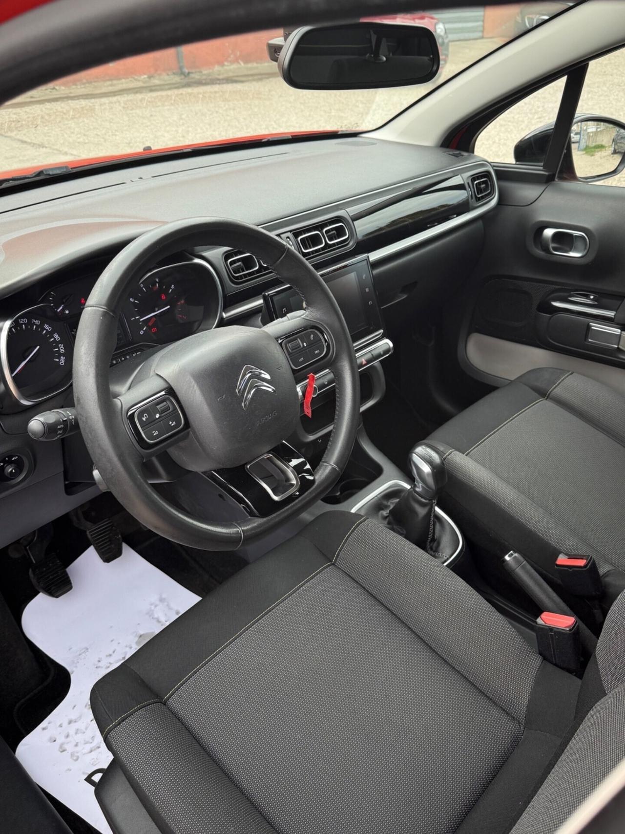 Citroen C3 PureTech 82 GPL Shine