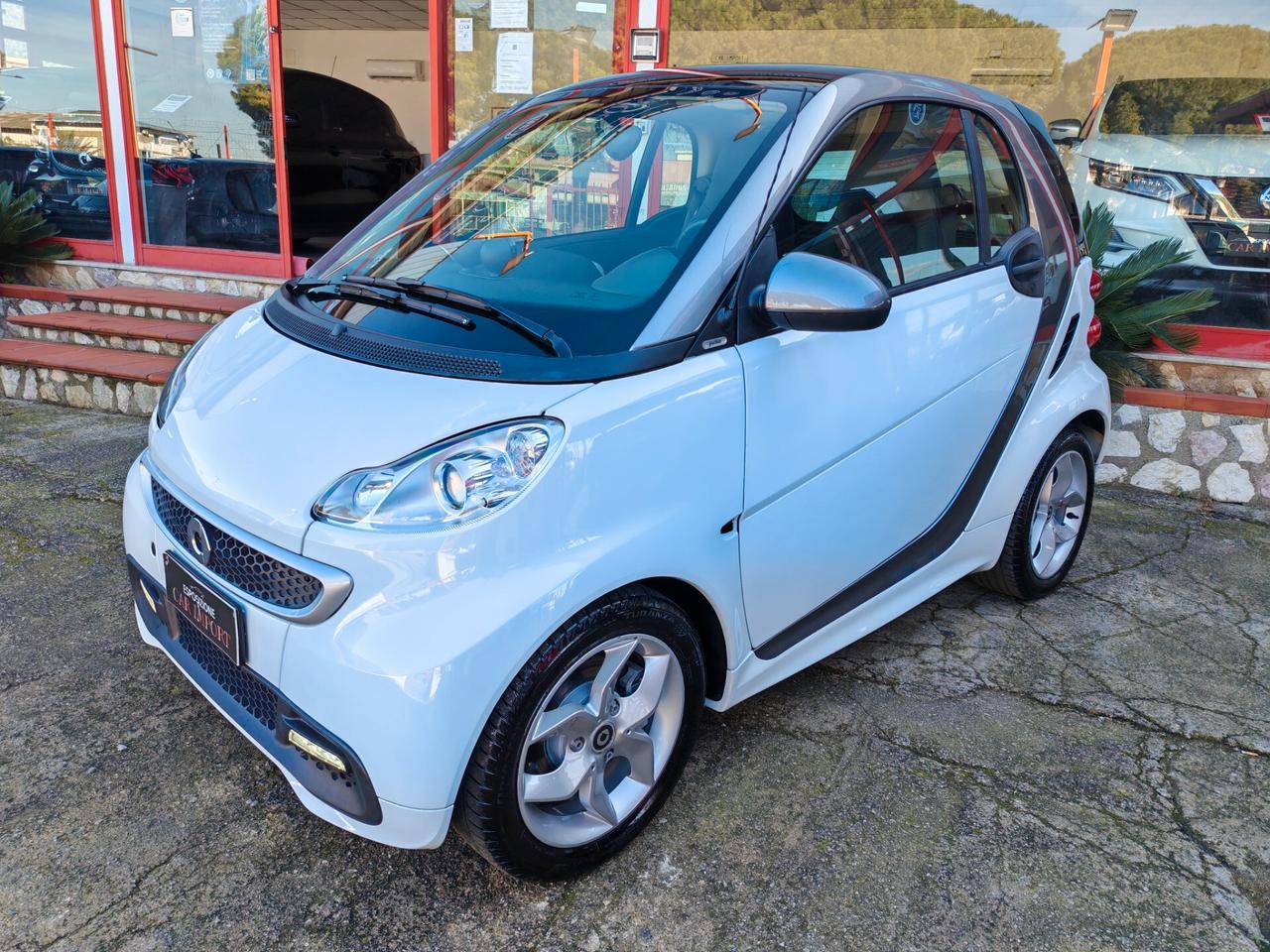 Smart Fortwo 1,0 benzina 03/2014 Cv70 PULSE