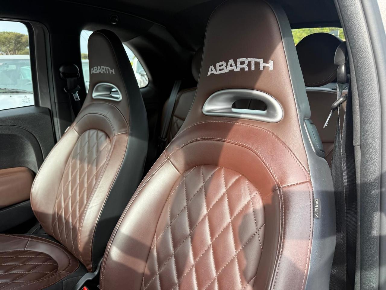 Abarth 595 C 1.4 Turbo T-Jet 165 CV