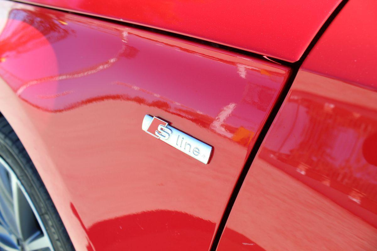 AUDI - A1 Sportback - 1.6 TDI S line edition plus