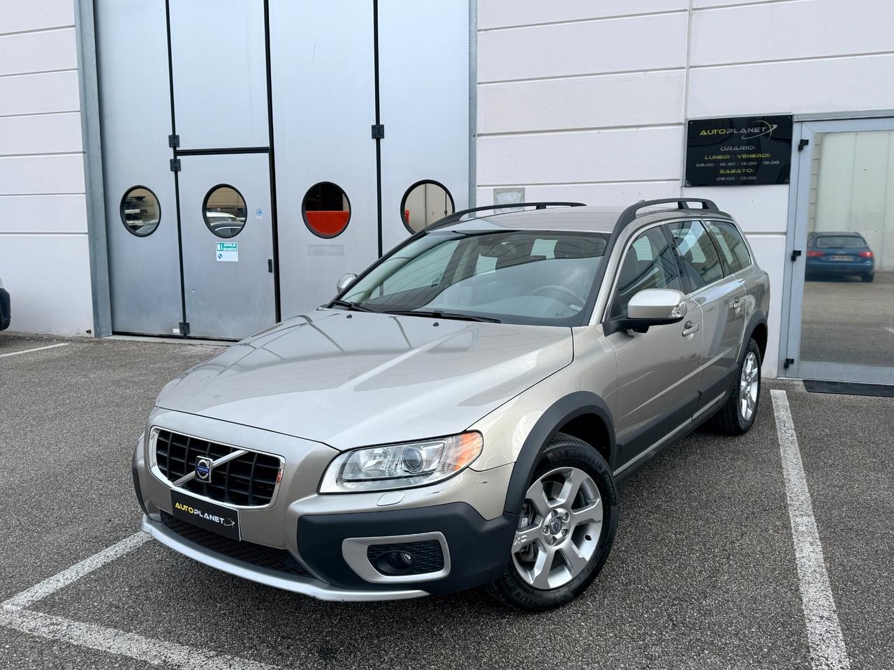 Volvo XC 70 XC70 D5 AWD Summum