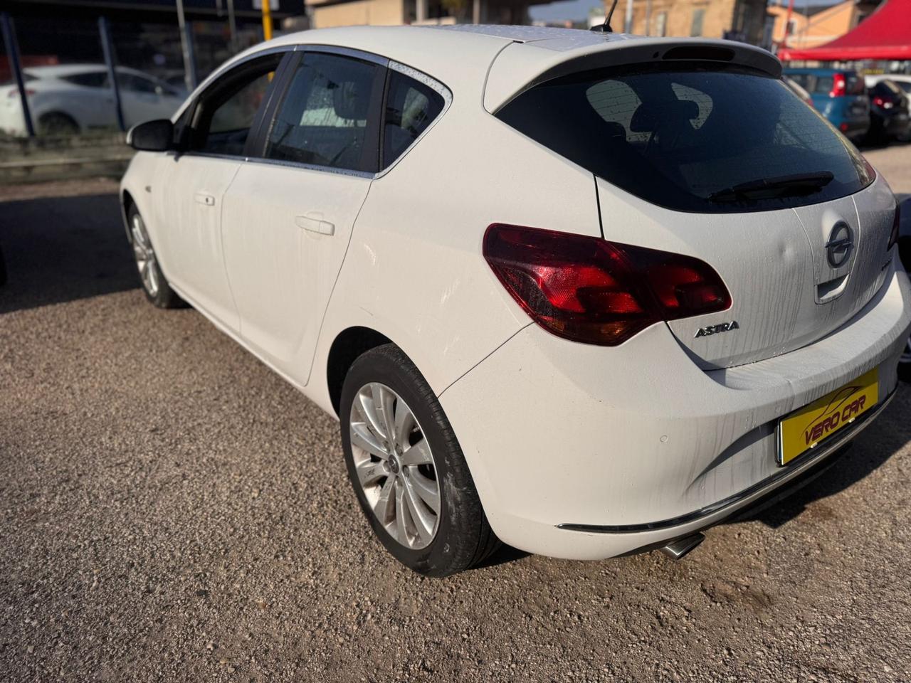 Opel Astra 1.4 Turbo 140CV 4 porte Cosmo Fleet