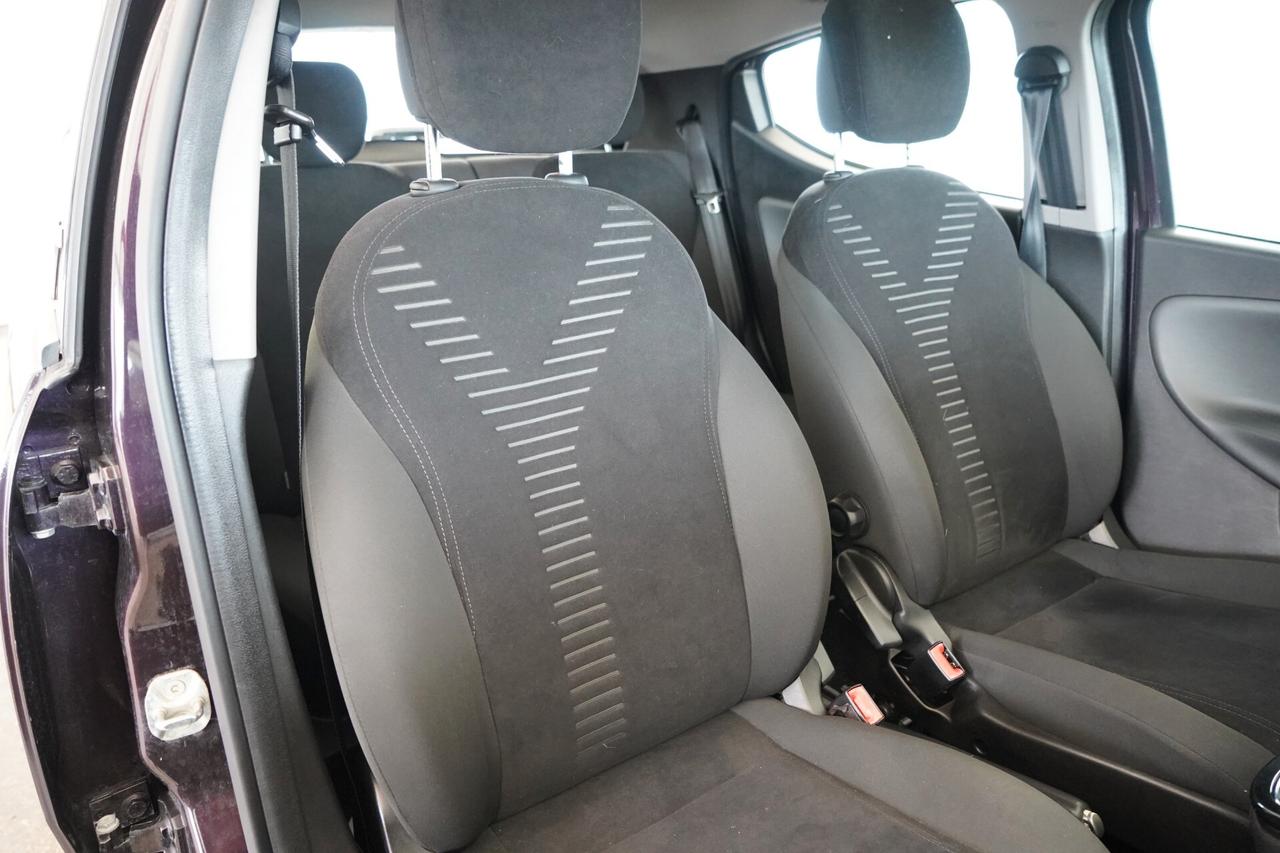 Lancia Ypsilon 1.2 69 CV 5 porte Platinum