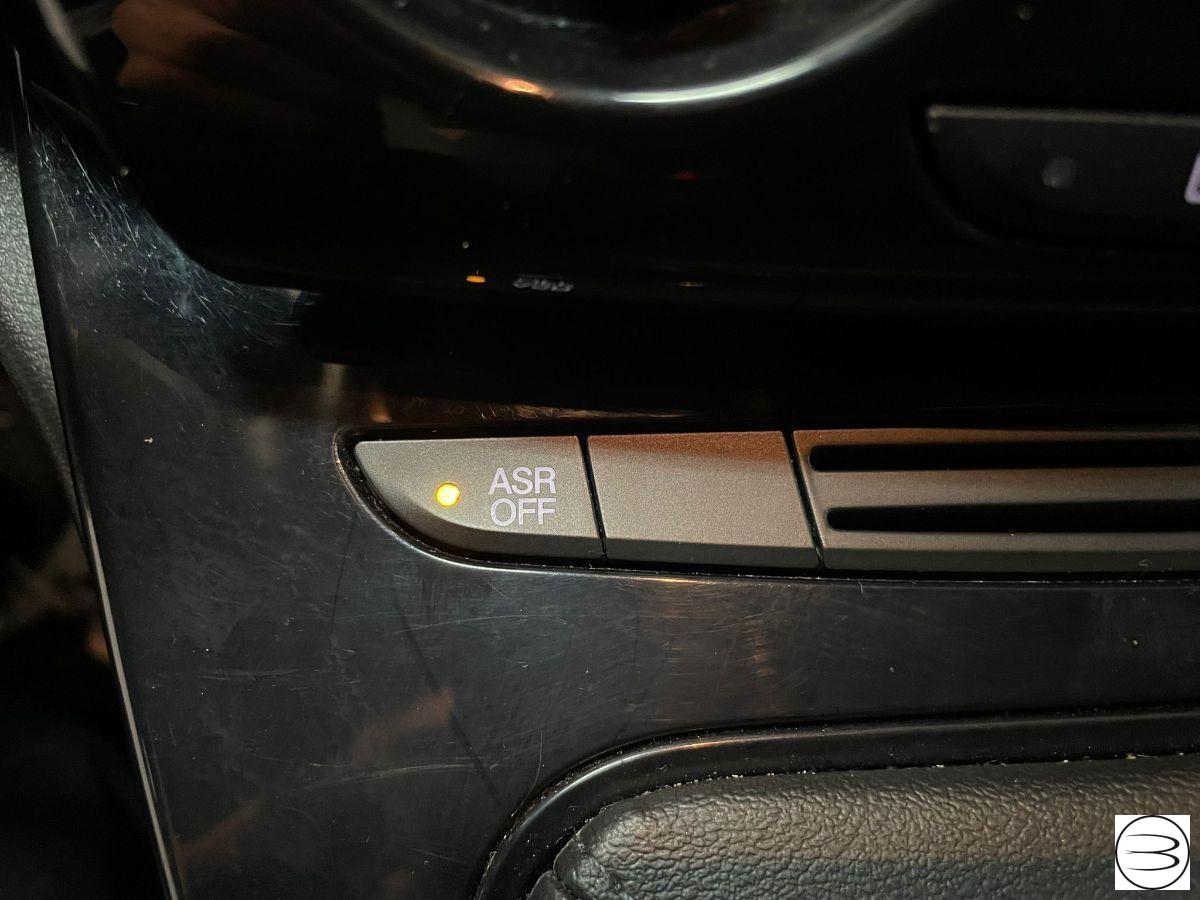 LANCIA - Ypsilon - 1.0 FireFly 5p.S&S Hybrid Silver