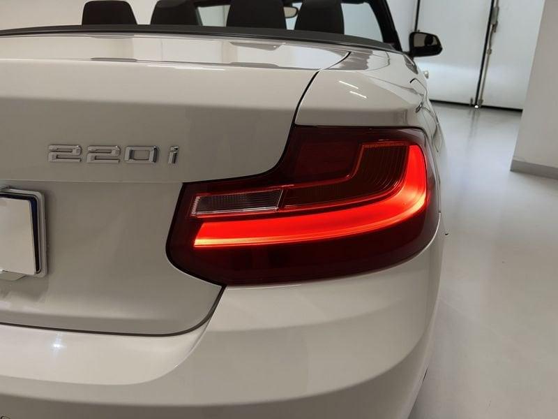 BMW Serie 2 Cabrio 220i Cabrio Advantage Steptronic