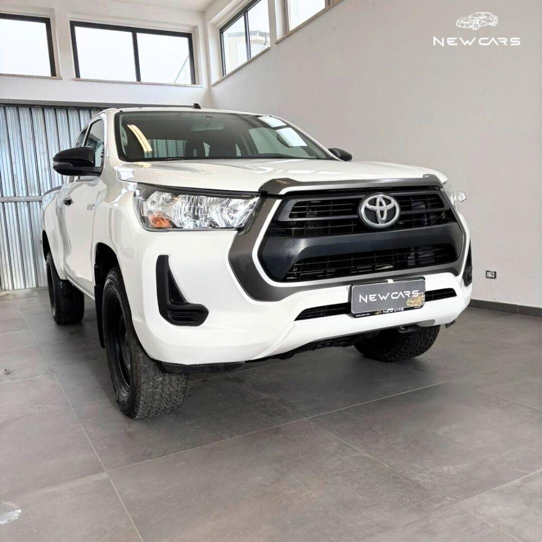 Toyota Hilux 2.4 D-4D 4WD 4 porte Extra Large Comfort