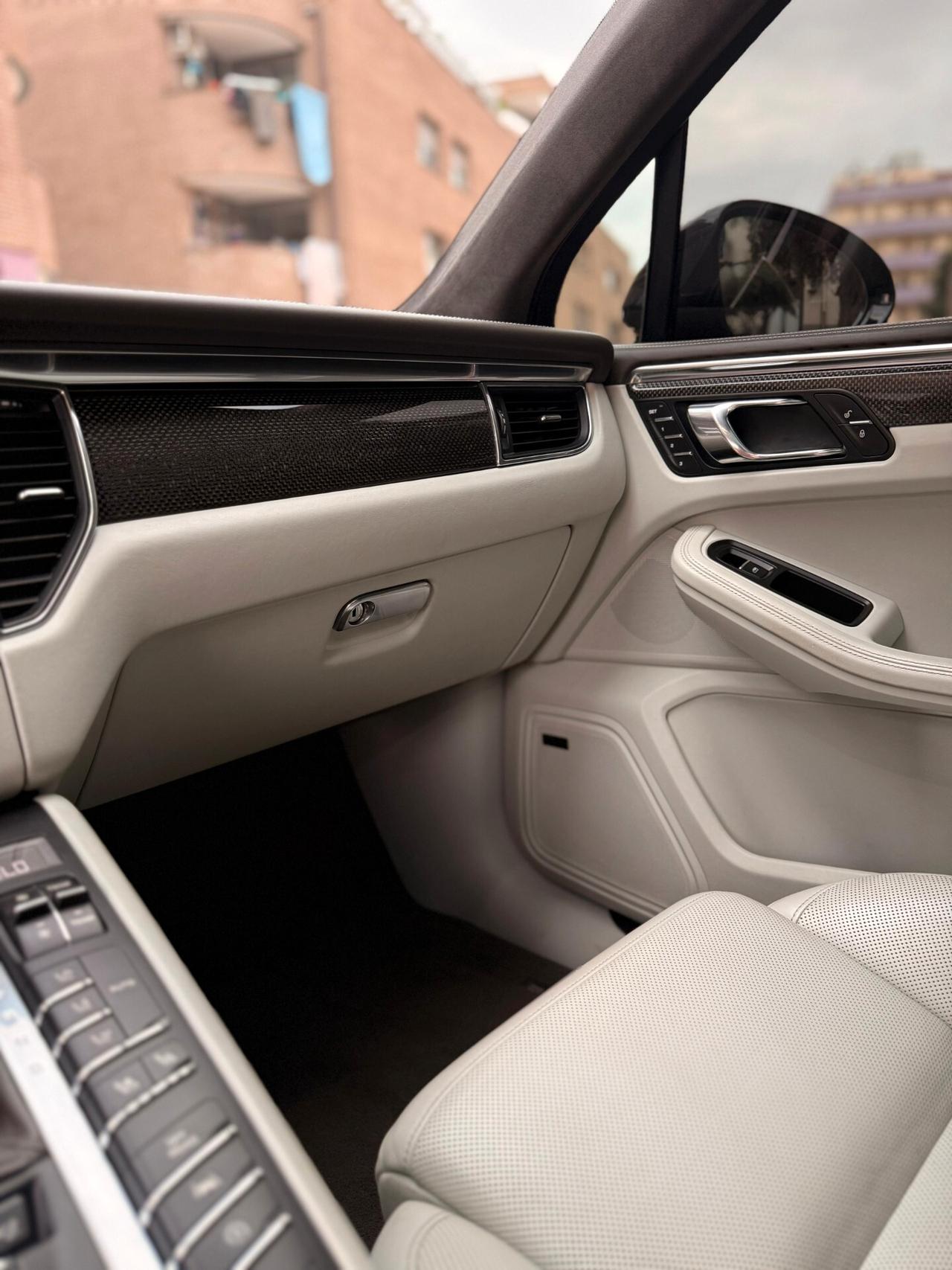 Porsche Macan 3.6 Turbo TETTO PANORAMICO