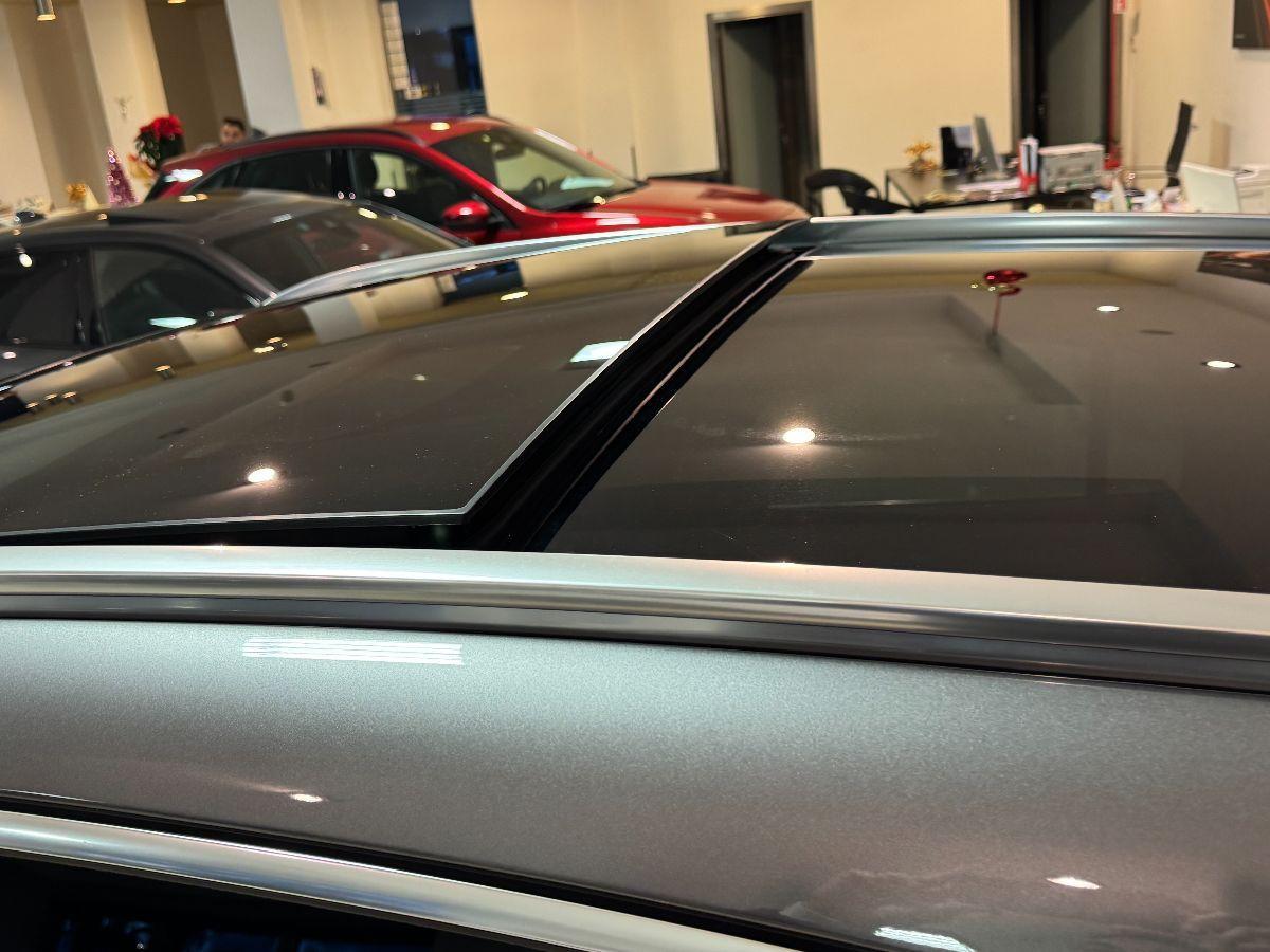 MERCEDES Classe GLA 200 d Automatic 4Matic Premium Tetto