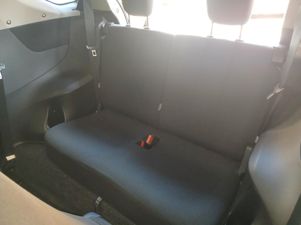 Toyota iQ 1.0 CVT Sol***AUTOMATICA 4 POOSTI ** KM 7 1 . 0 0 0 !!!!!*** 4 POSTI