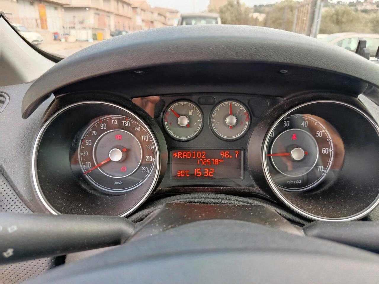 Fiat Punto 1.3 MJT II 75 CV 5 porte Easy