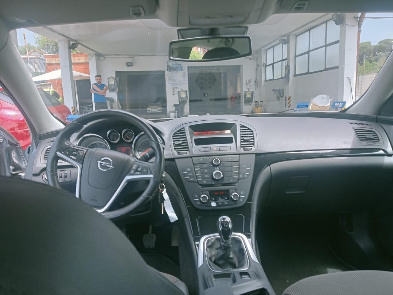 Opel Insignia 2.0 CDTI 4 porte