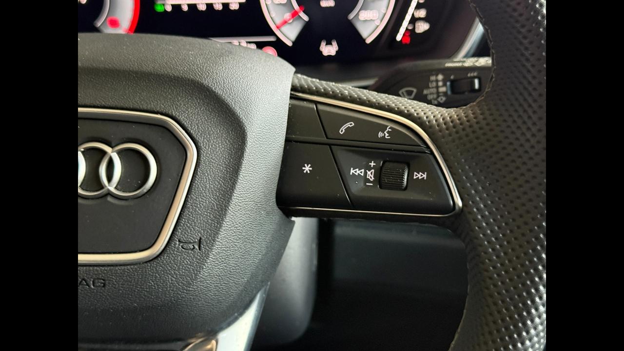 AUDI Q3 II 2018 - Q3 35 2.0 tdi S line edition s-tronic