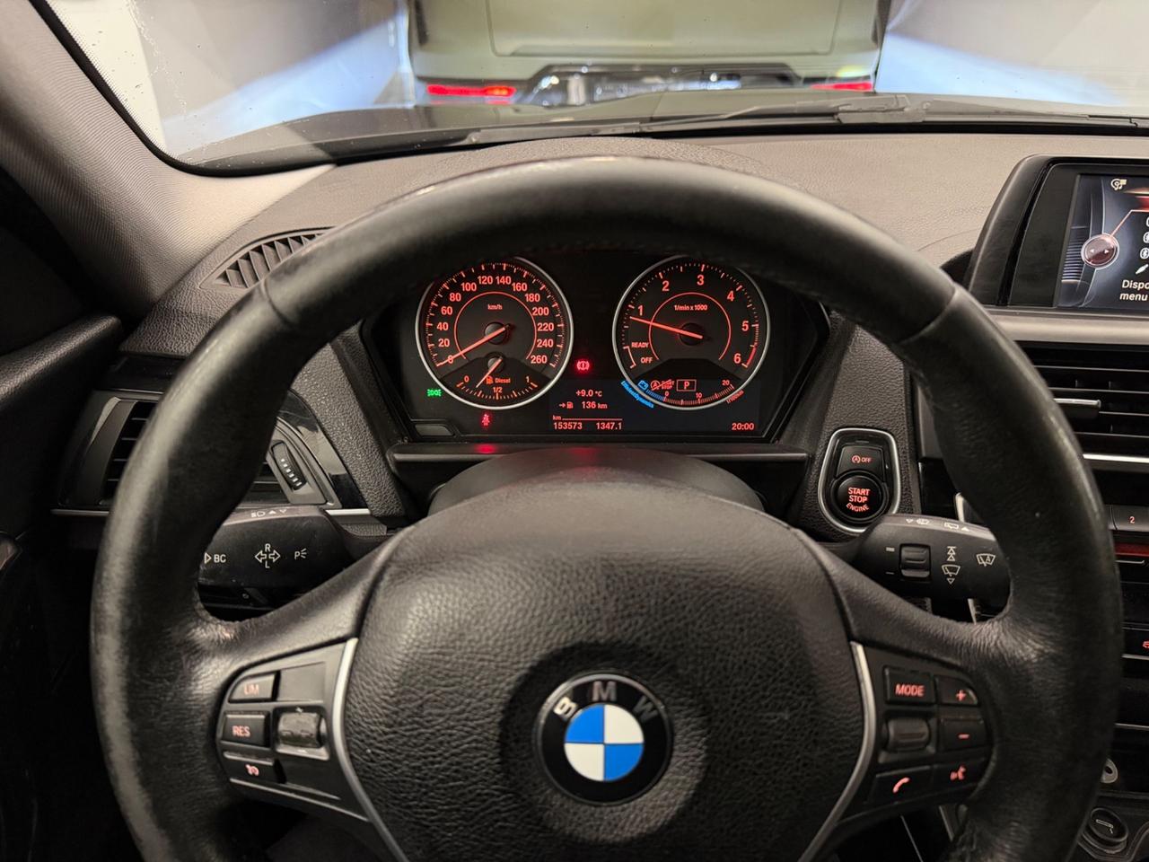 BMW 118d 5p. Urban Automatica