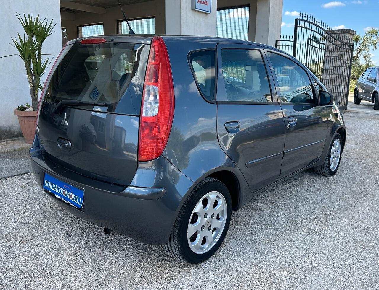 Mitsubishi Colt 1.5 Diesel Automatico UniProp