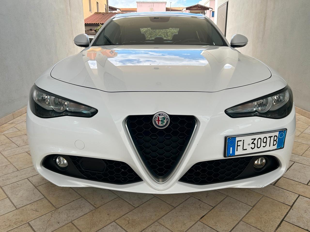 ALFA ROMEO GIULIA 2.2 Turbodiesel 150 CV AT8 SUPER