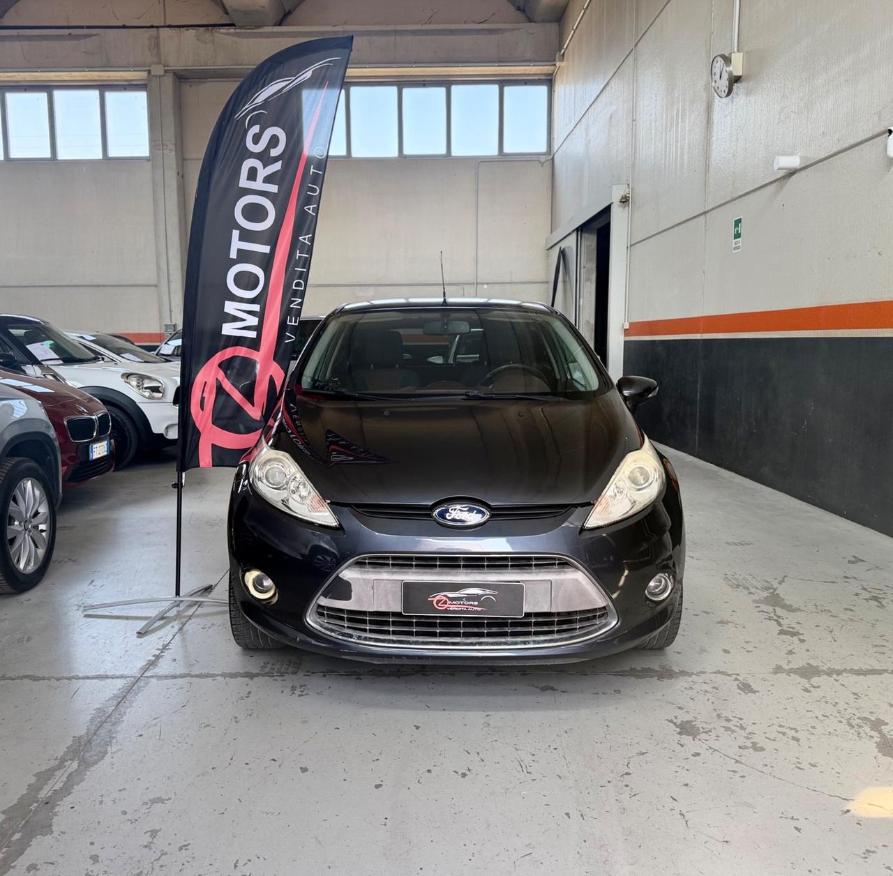 Ford Fiesta 1.2 82 CV 5 porte Titanium NEOPATENTATI