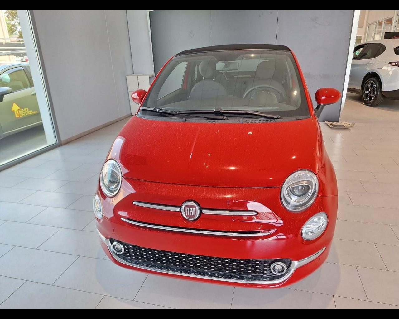 FIAT 500 (2015-->) - 500 C 1.0 Hybrid Dolcevita