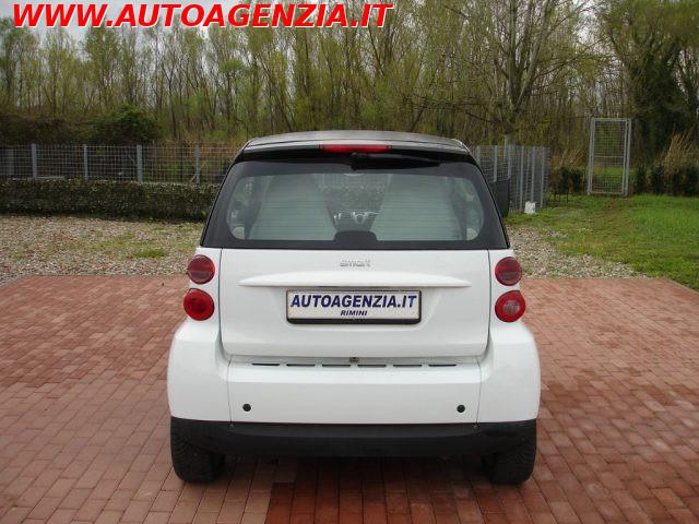 SMART ForTwo 1000 52 kW coupé limited two