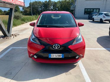 Toyota Aygo 1.0 VVT-i 69 CV 5 porte x-cool