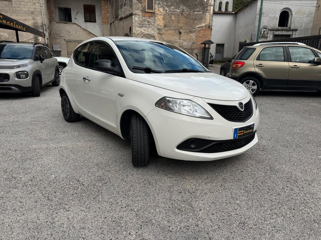 Lancia Ypsilon 1.2 70CV GOLD