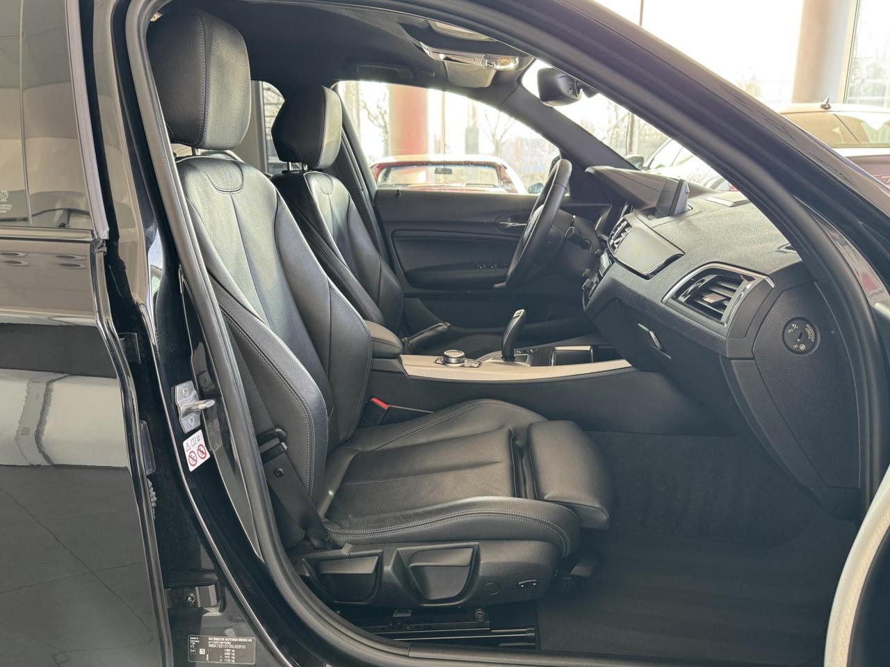 BMW Serie 1 118d Msport 5p auto Shadow Edition M SPORT