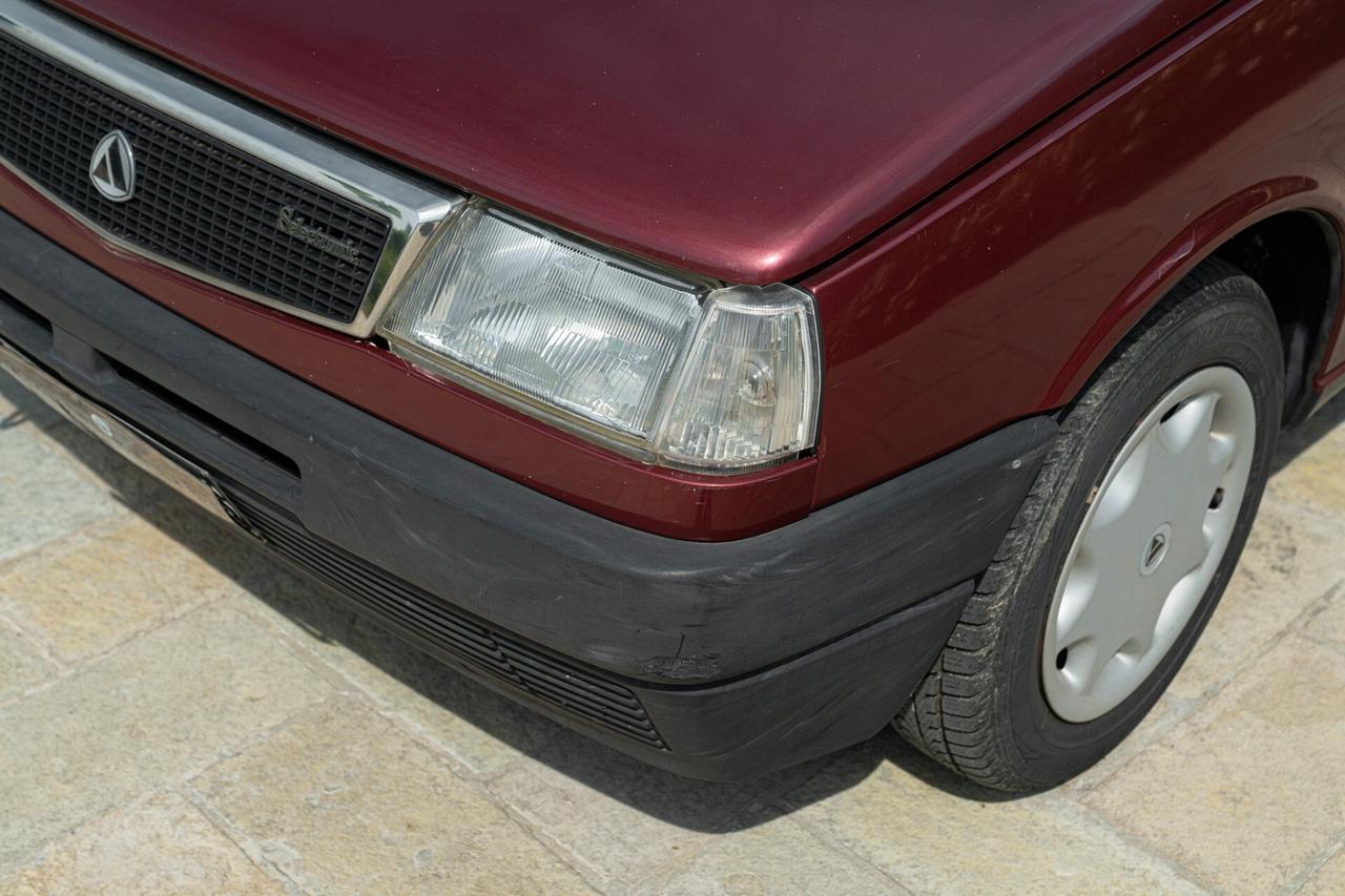 Autobianchi Y10 AVENUE SELECTRONIC - LAN00192