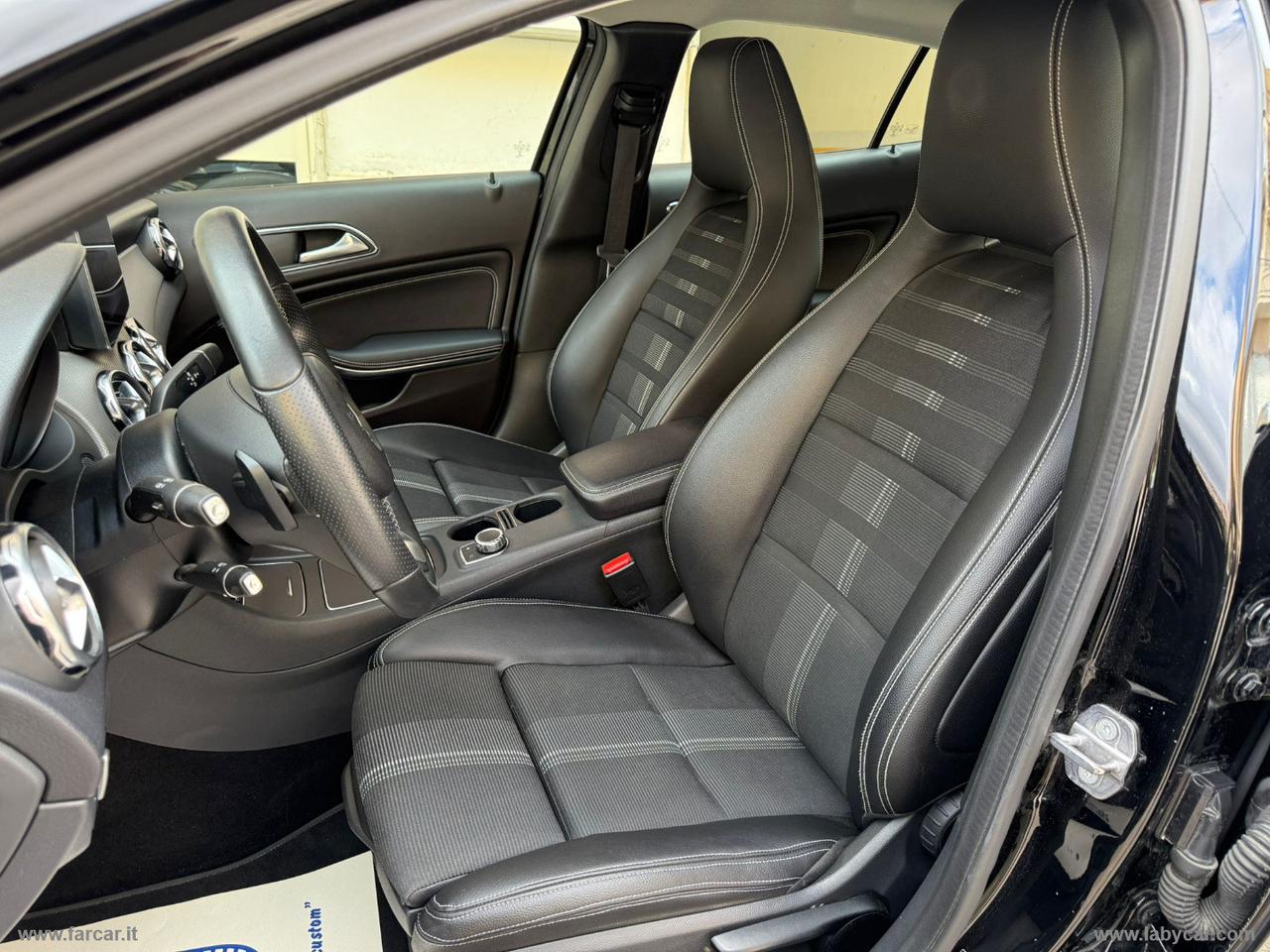 MERCEDES-BENZ GLA 200 d Automatic Sport CROSS