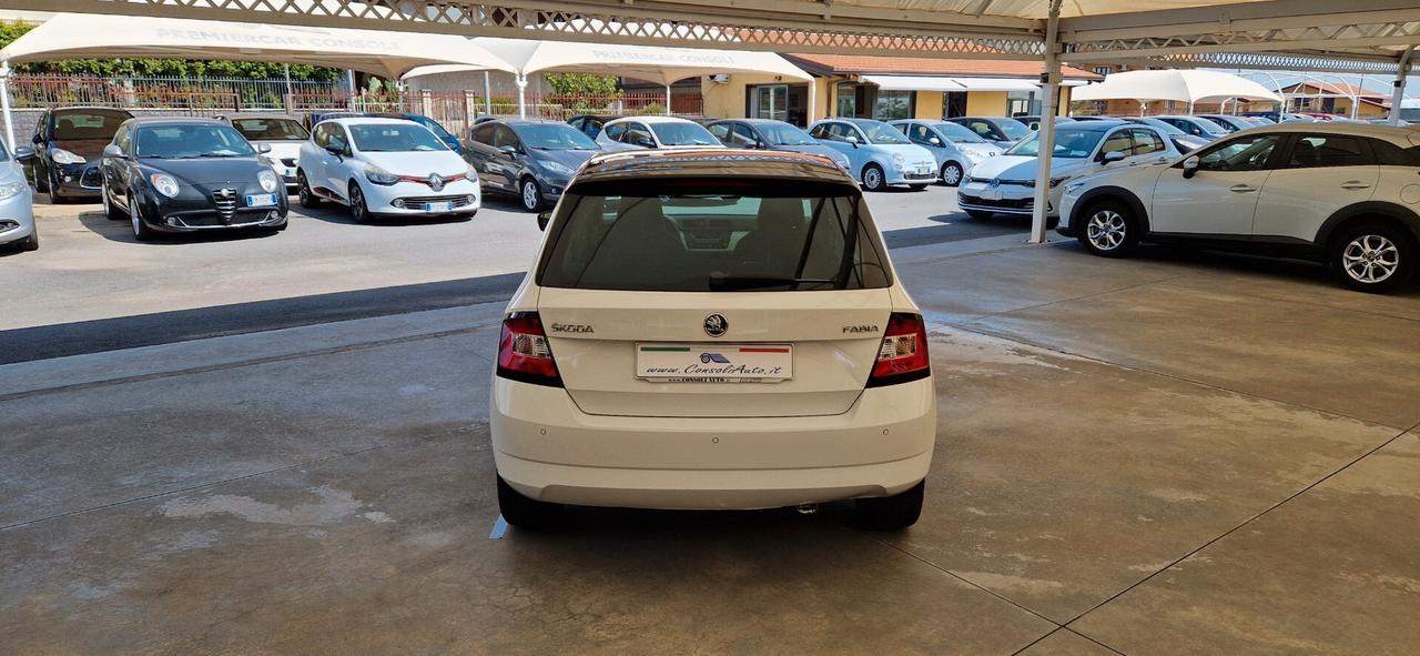Skoda Fabia 1.0 MPi 75cv ** Tetto Panoramico **