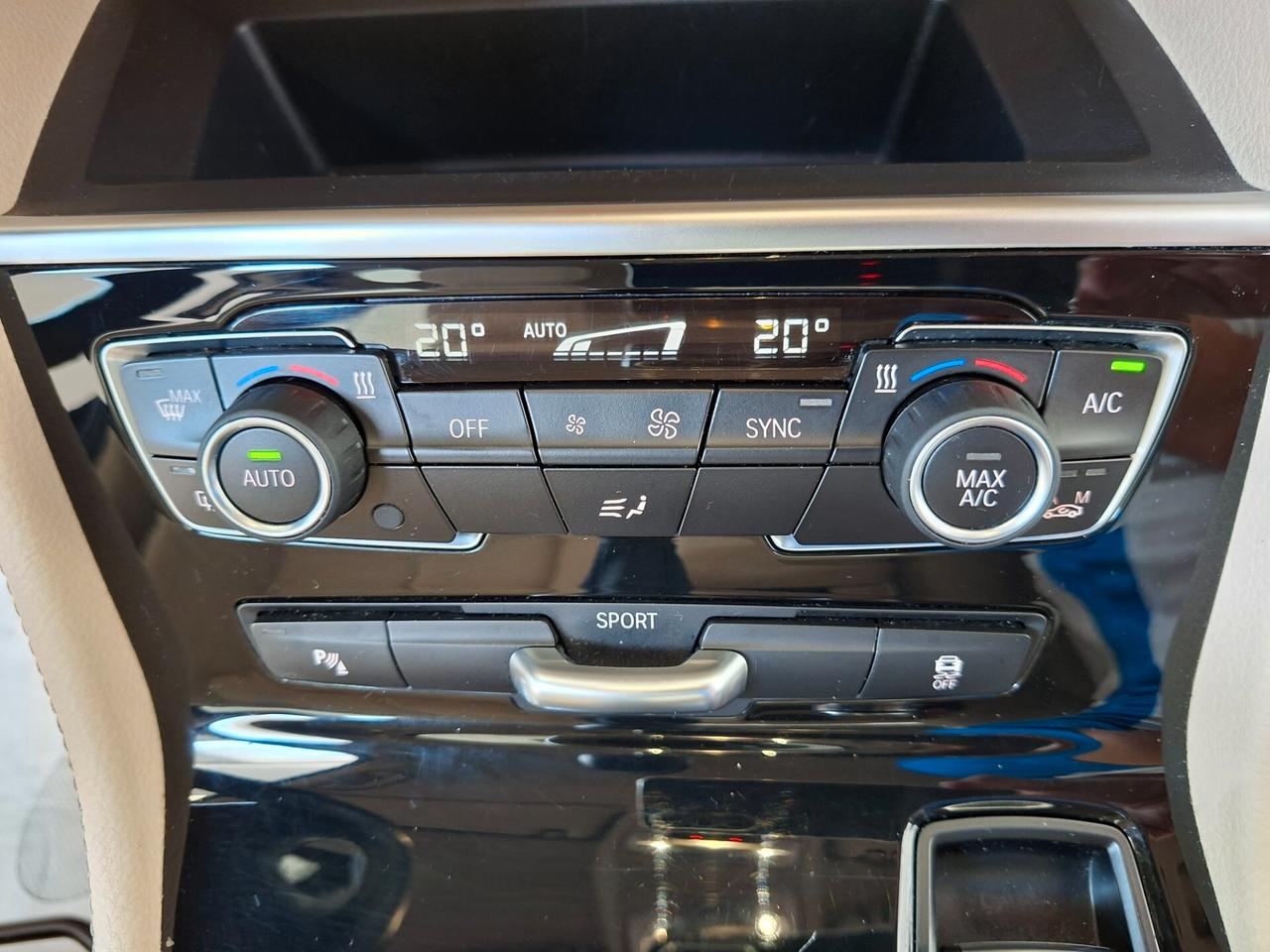 Bmw 218 218d Active Tourer Luxury