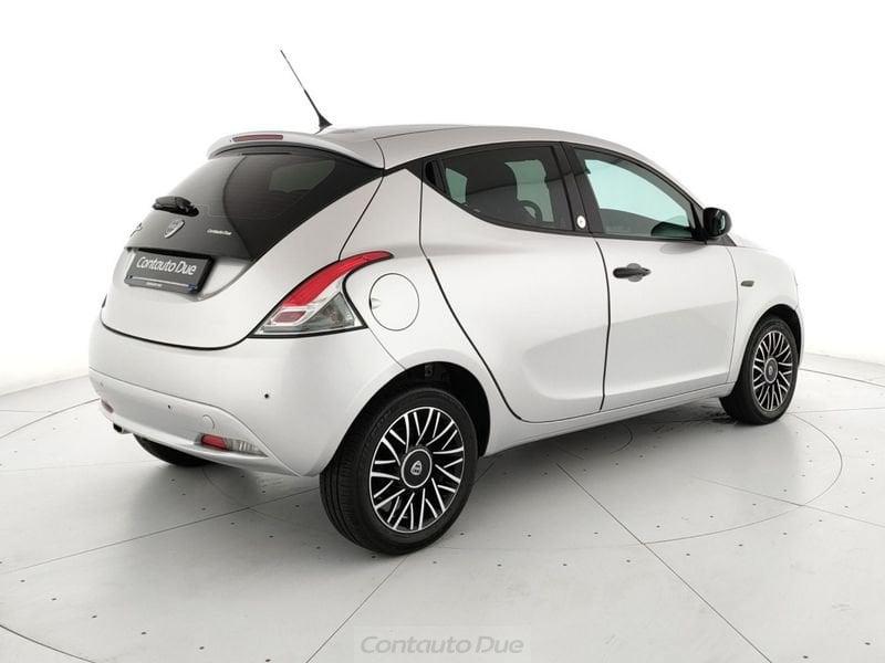 Lancia Ypsilon Ypsilon 1.2 Silver Gpl 69cv
