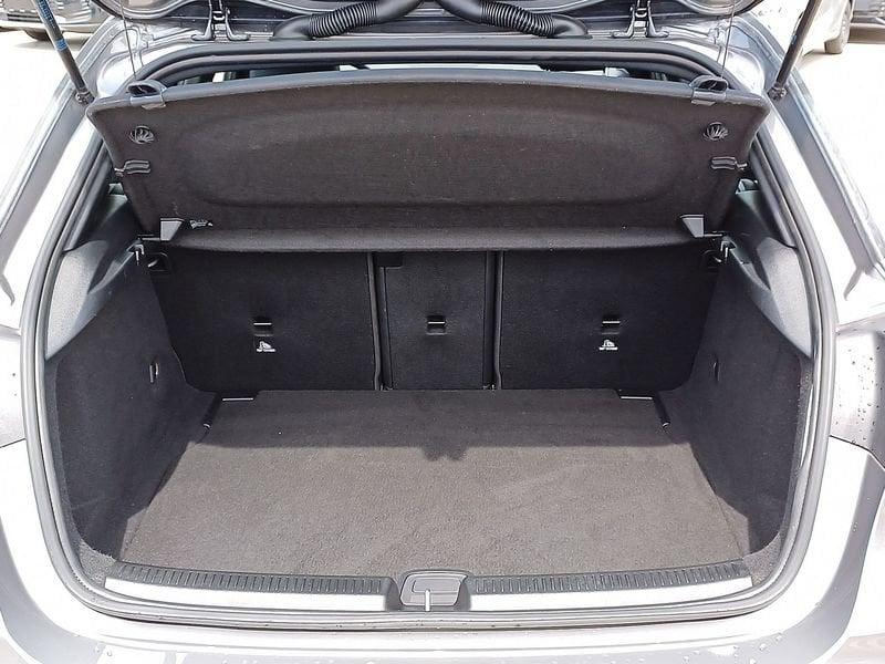 Mercedes-Benz Classe A A 180 d Sport auto