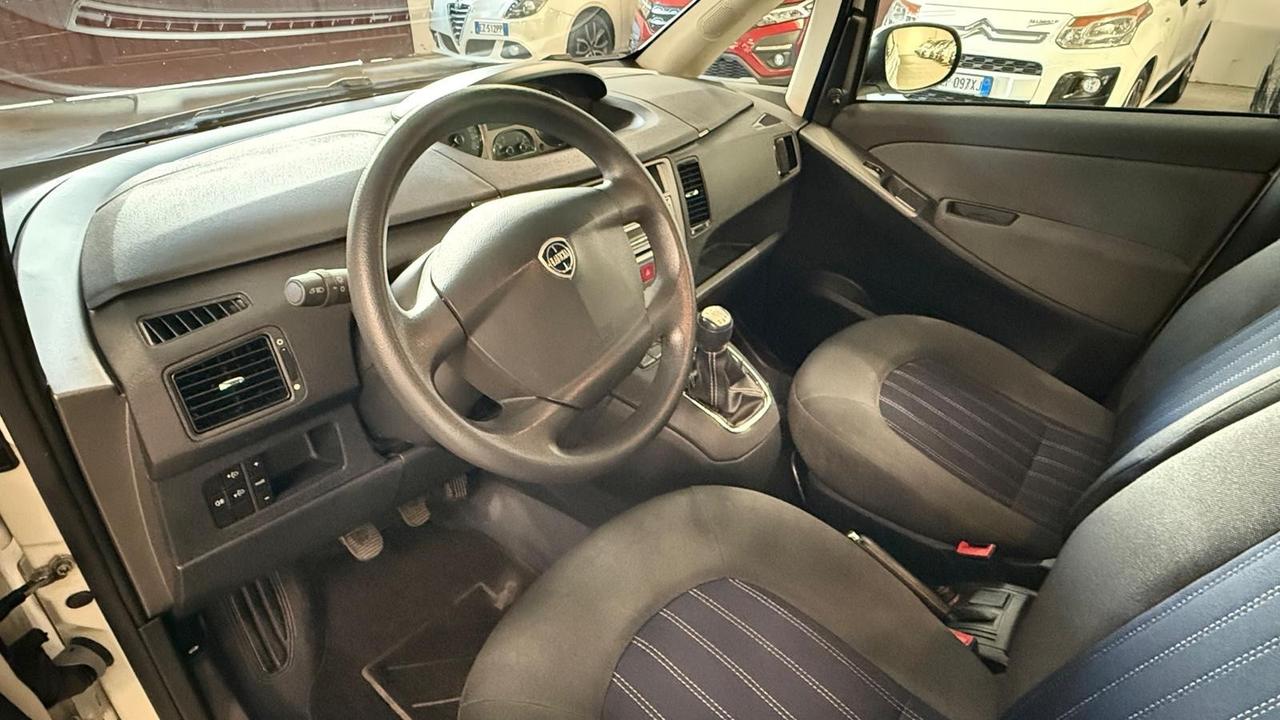 Lancia MUSA 1.3 Mjt 95 CV Platinum