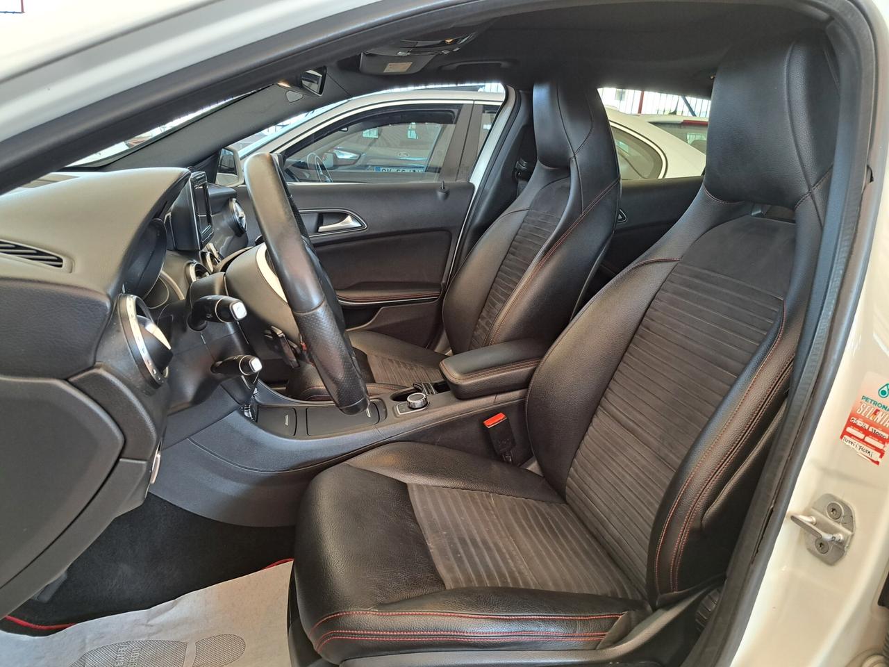 Mercedes-benz GLA 220 CDI Automatic 4MATIC AMG