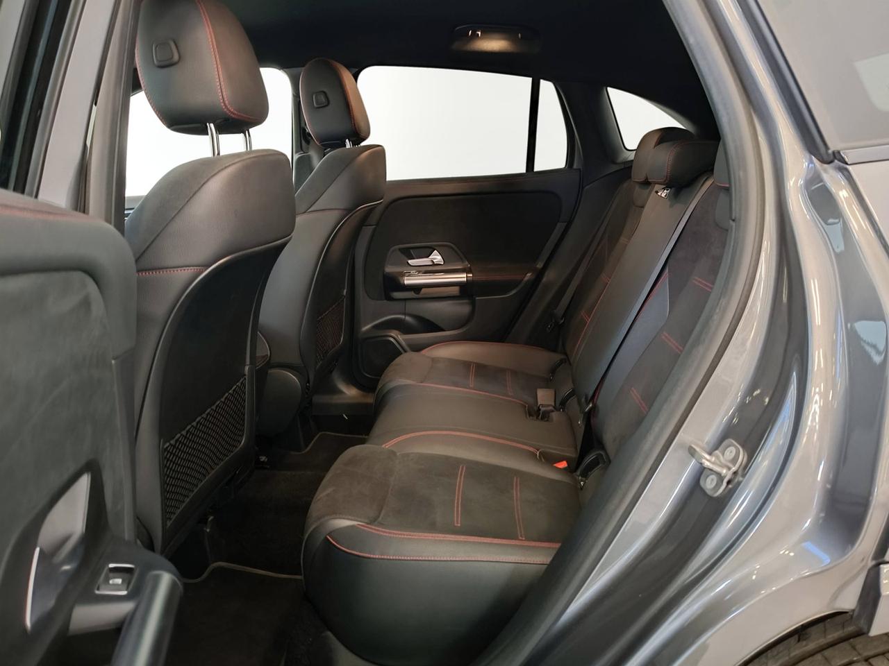 Mercedes-Benz GLA-H247 2023 - GLA 180 d AMG Line Advanced Plus auto