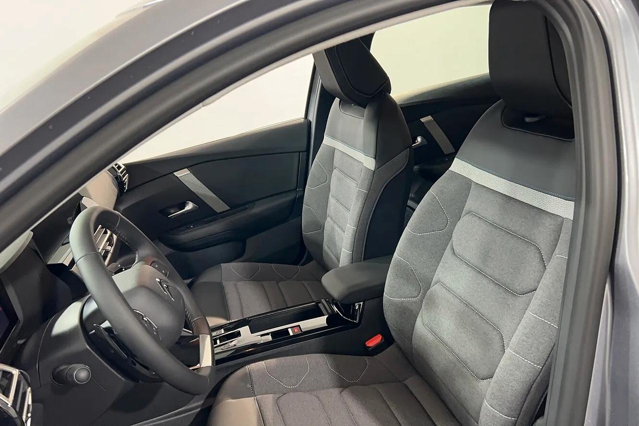 Citroen C4 1.2 130CV Cambio Automatico Shine NUOVA