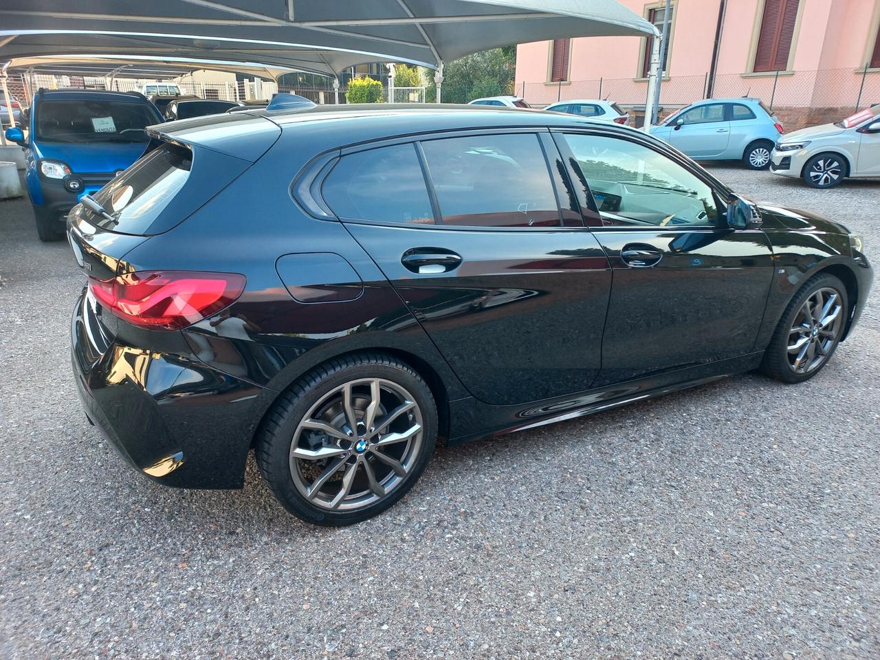 Bmw 118 118i 5p. Msport