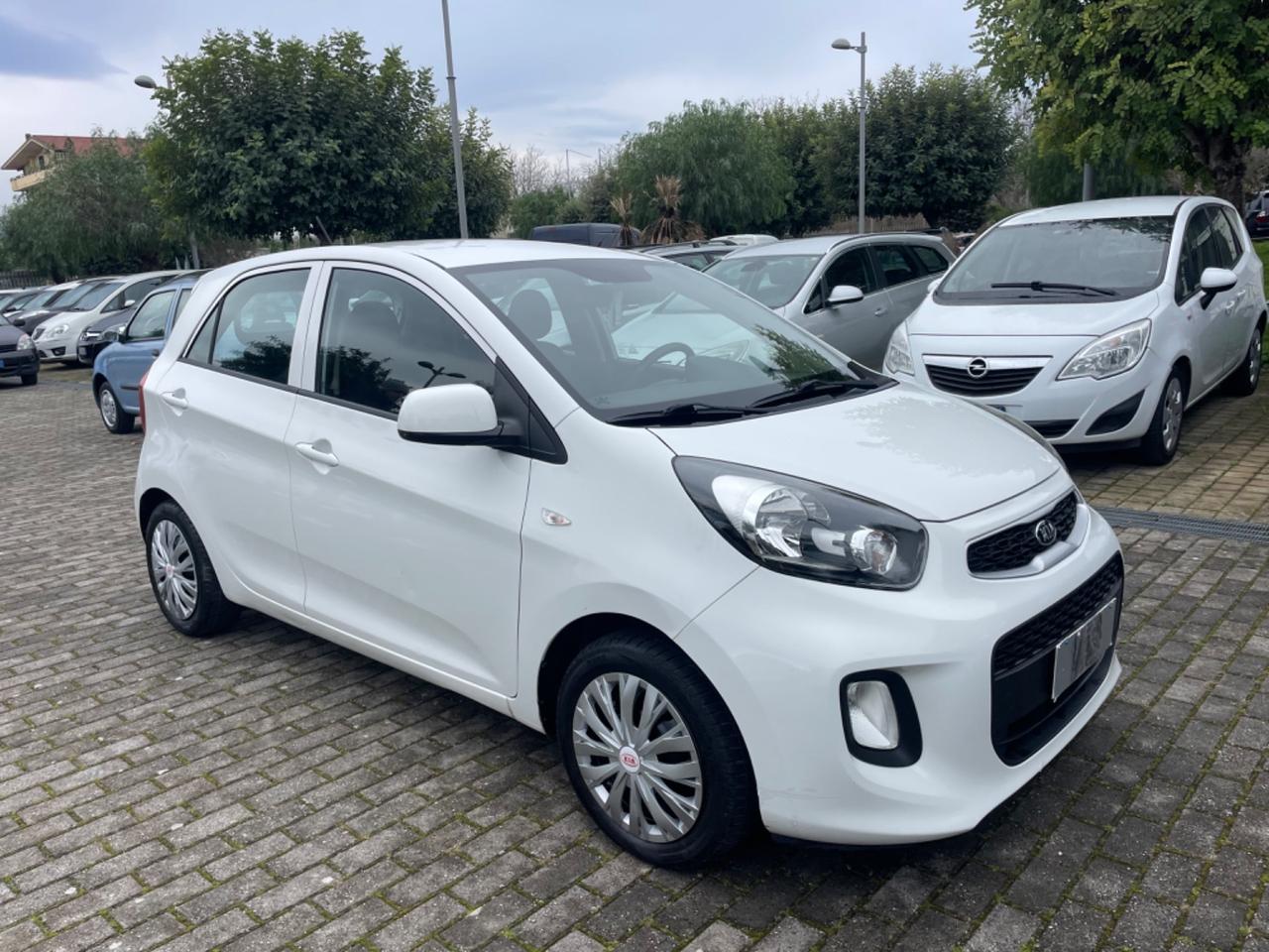 Kia Picanto 1.0 12V 5 porte Glam km 119.000