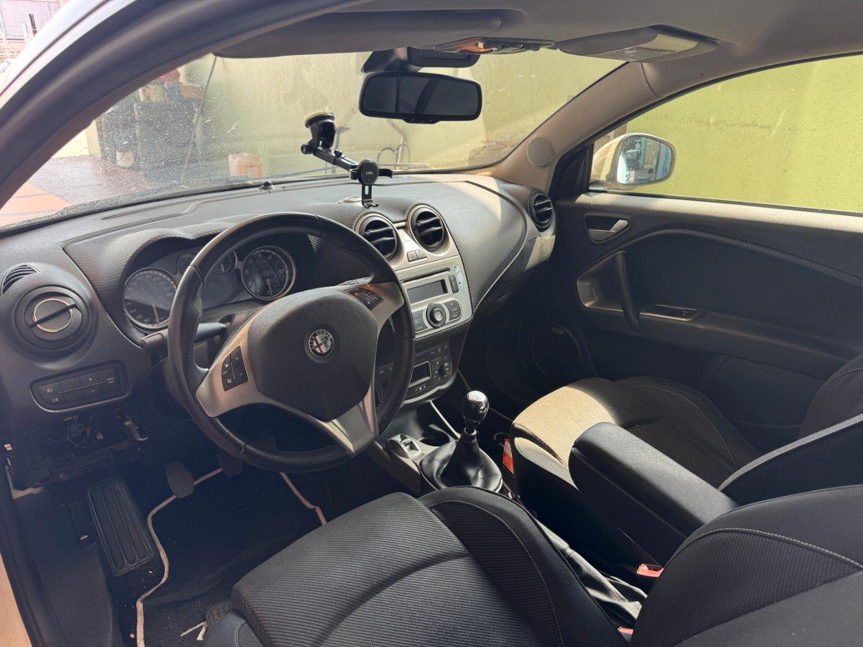 Alfa Romeo MiTo 1.4 tb Distinctive 155cv MOTORE GUASTO