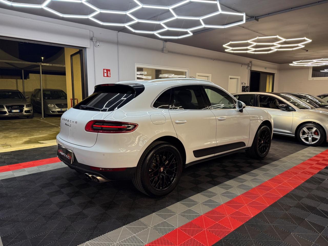 Porsche Macan 3.0 Diesel - FABIANOAUTO