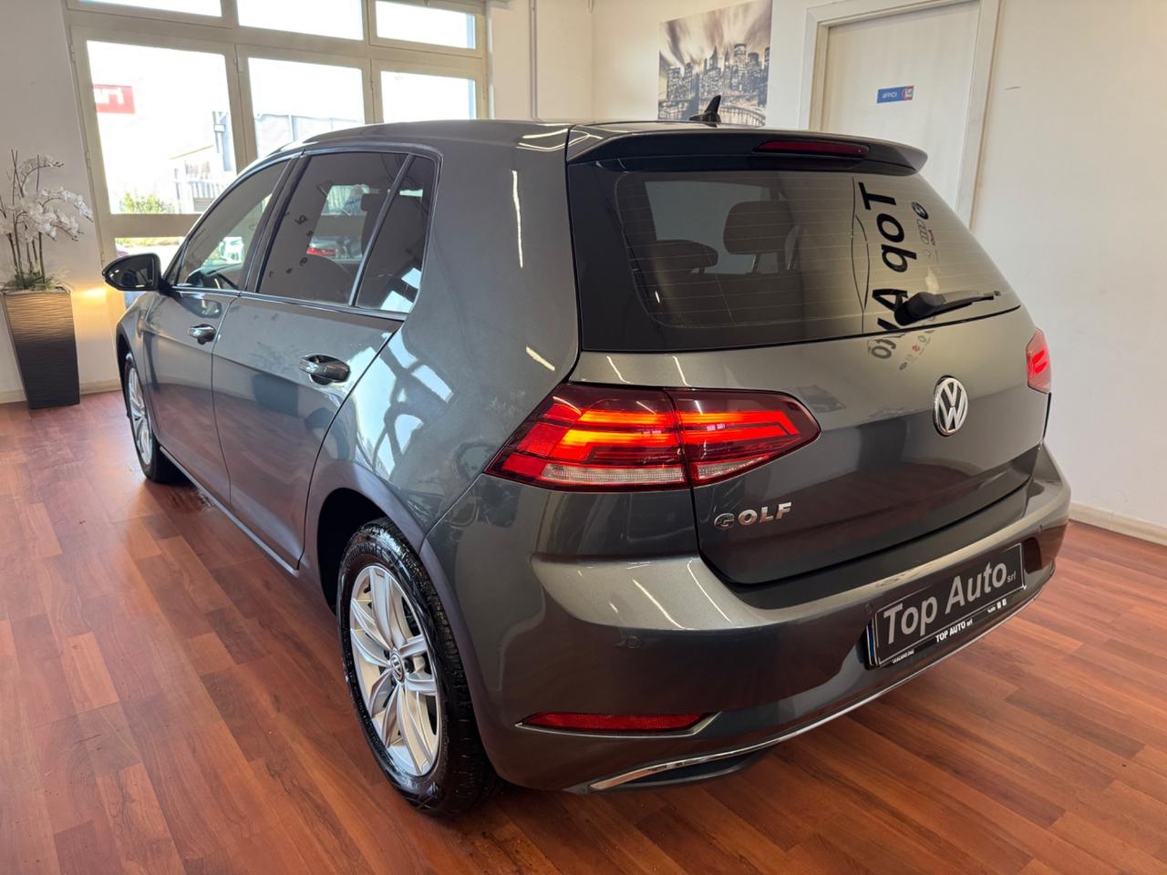 VOLKSWAGEN GOLF 1.6 TDI SPORT BLUEMOTION TECHNOLOGY