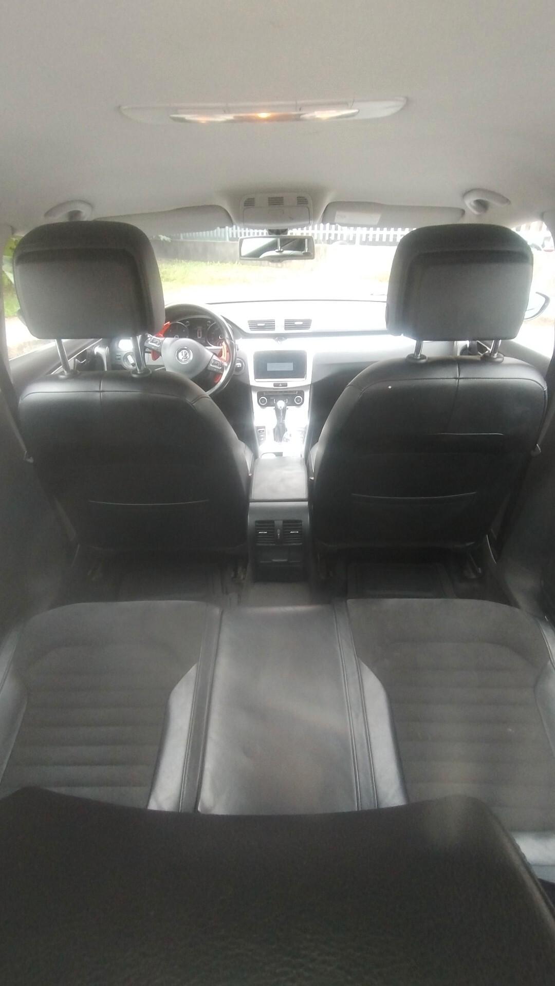 Volkswagen Passat 2.0 TDI DSG Highline BlueM. Tech.