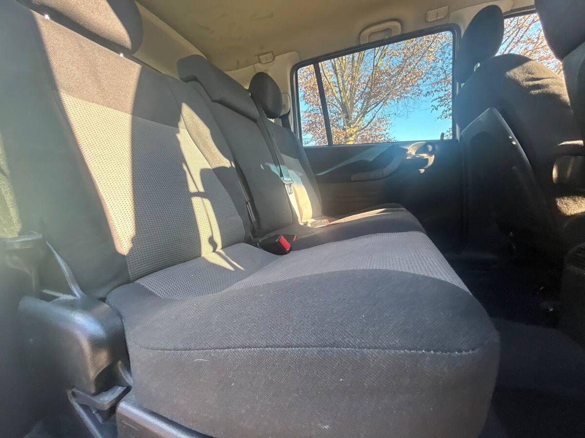 Opel Zafira Zafira 1.8 16v Sport Design 7 POSTI!