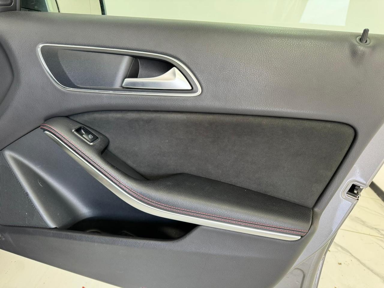 Mercedes-benz A 180 d AMG PACK-GARANTITA-LED-2018