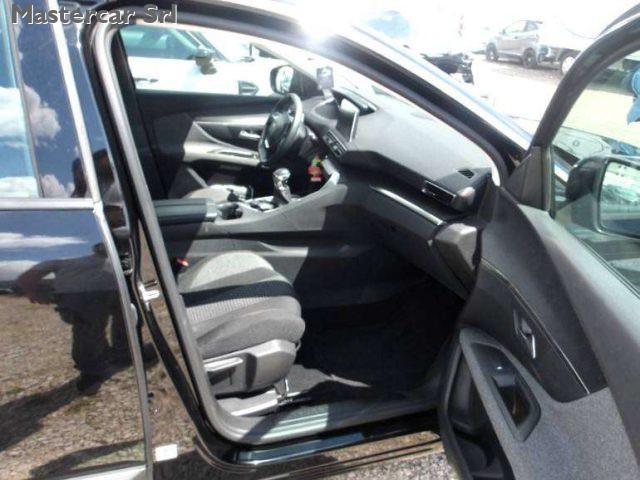 PEUGEOT 3008 3008 II 1.5 bluehdi Active Pack 130Cv - GJ224AG
